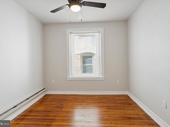 5th image of 4300-22 Chestnut St #211R