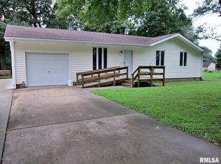 210 E 19th St, Metropolis, IL 62960