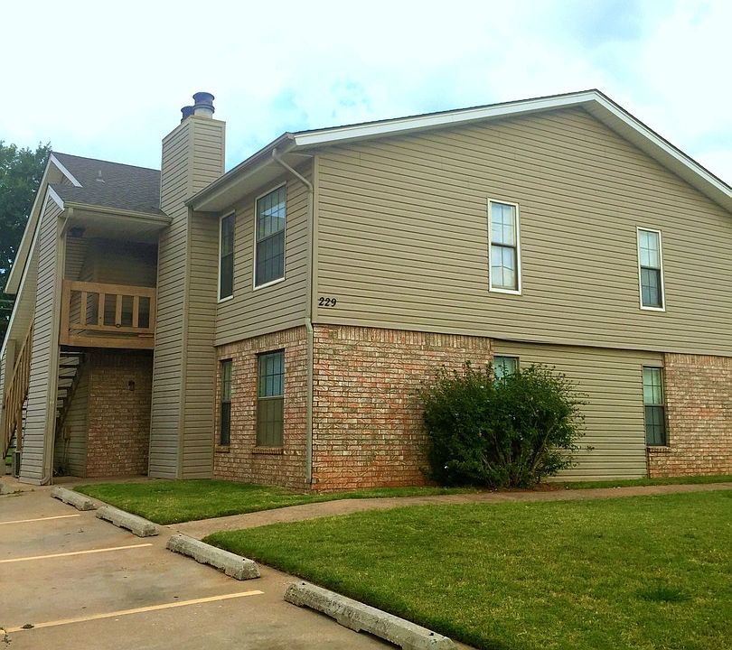 1st image of 229 Chalmette Dr APT D
