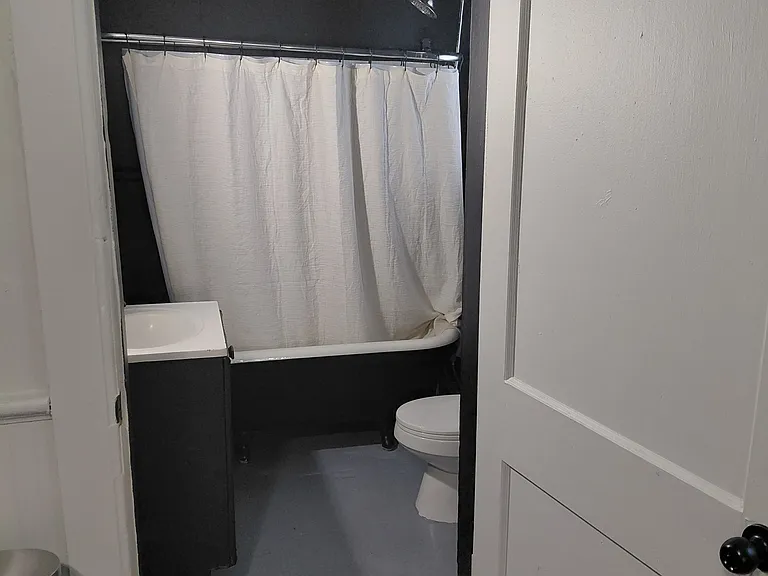 19 Lancaster St #2 — Photo 2