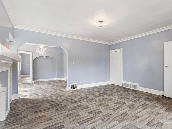 4th image of 3259 N 8th STREET