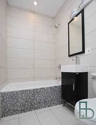 Rented by Miron Realty Group | media 48