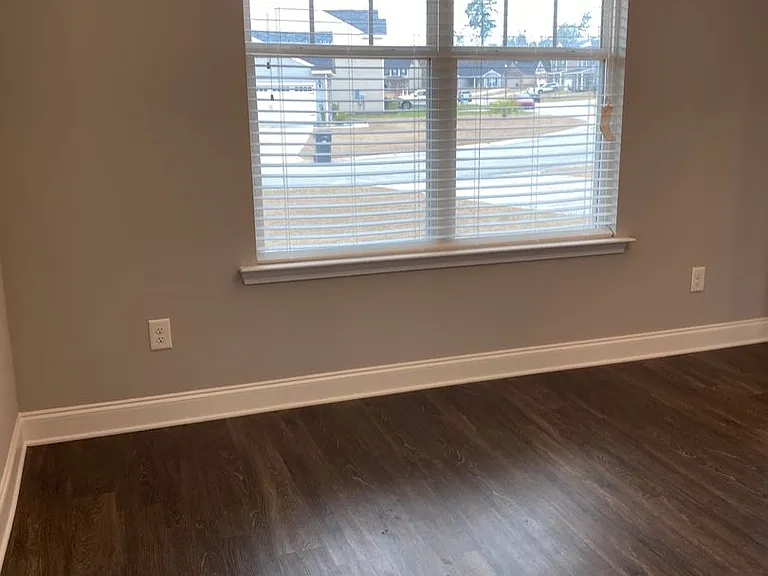 921 Burlington Dr — Photo 21