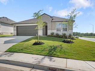 302 Bluetick Trl, Seguin, TX 78155