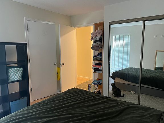 5th image of 888 W 13th Ave #201
