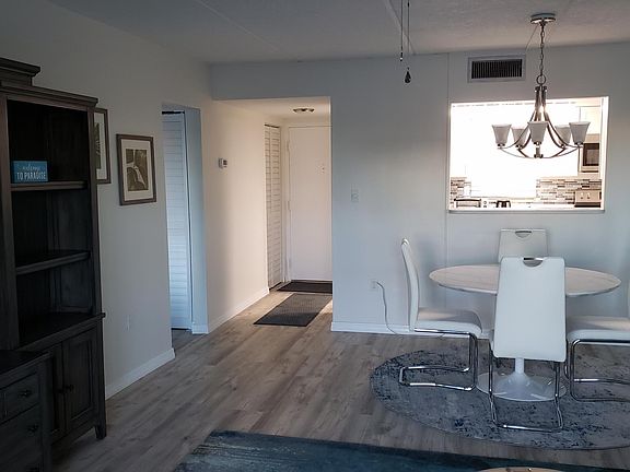 3rd image of 464 N Paula Dr #212