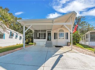 252 Citrus Ridge Dr, Davenport, FL 33837