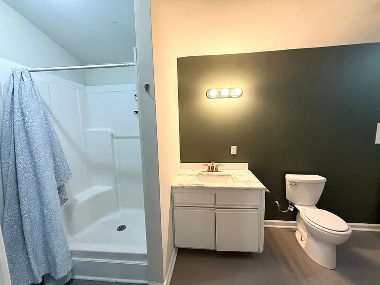 427 General Mouton Ave #D — Photo 6