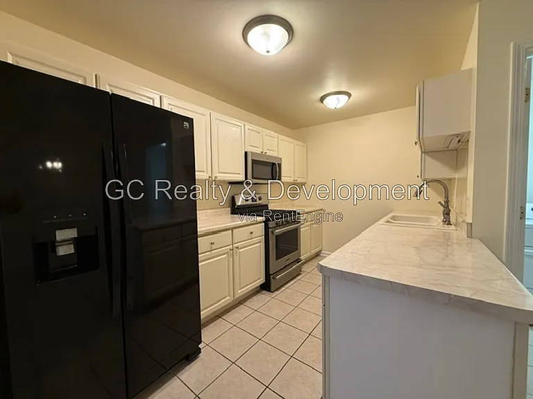 74 Odyssey Dr — Photo 2