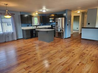 7664 Kildare Loop NW, Silverdale, WA 98383
