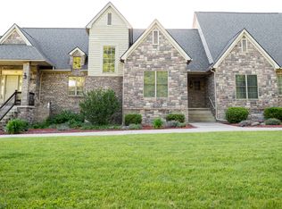 8015 Rattalee Lake Rd, Clarkston, MI 48348