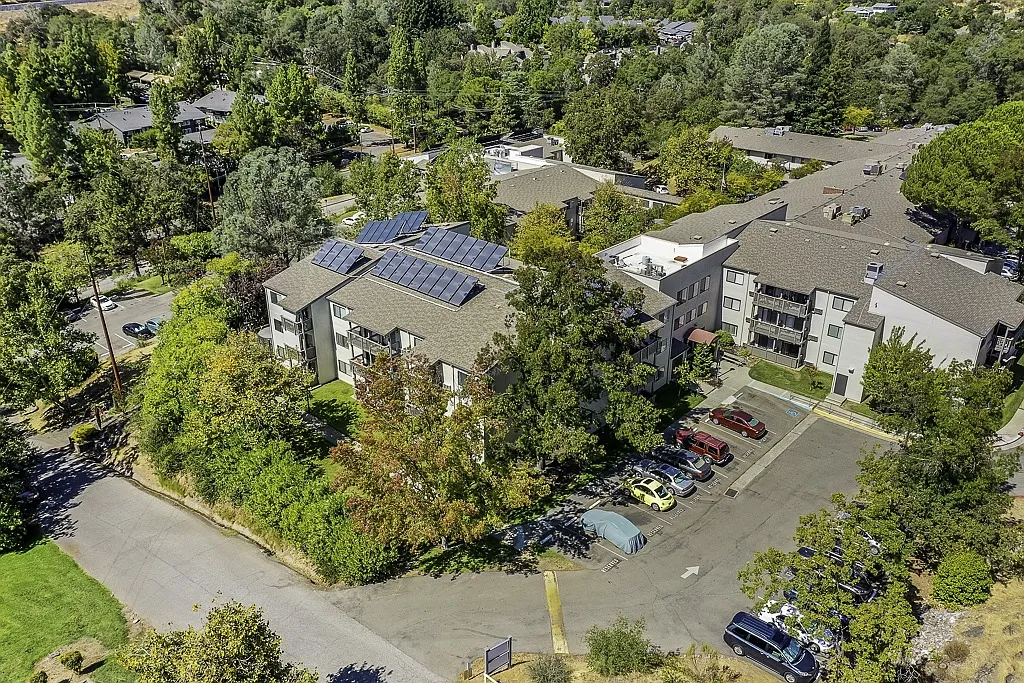 Auburn Ravine Terrace - 55+ Active Adult Apartments — Photo 1