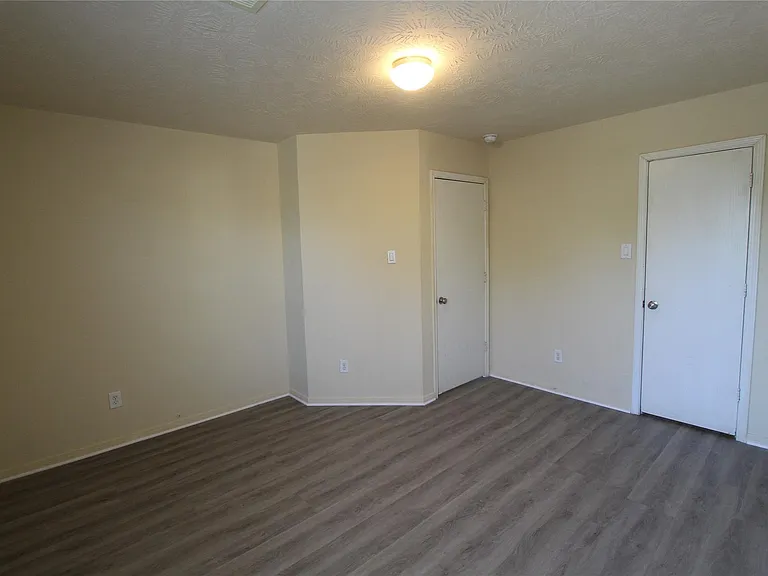 5707 Saluda Creek Ln — Photo 28