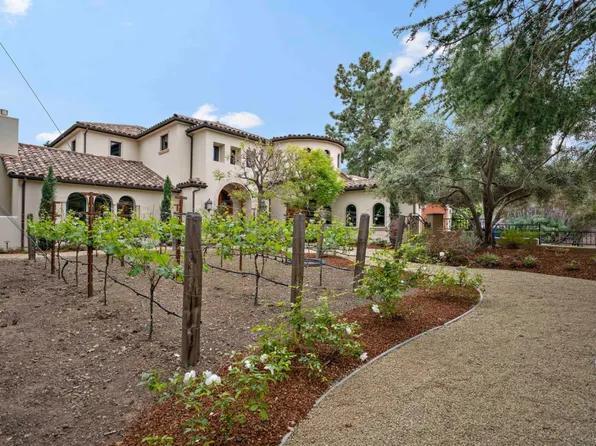 16428 Peacock Ln, Los Gatos, CA 95032