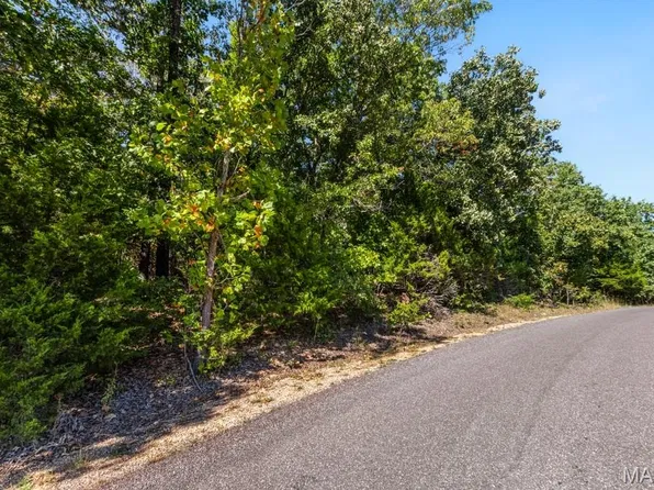 1895 Lakeshore Dr, Cuba, MO 65453