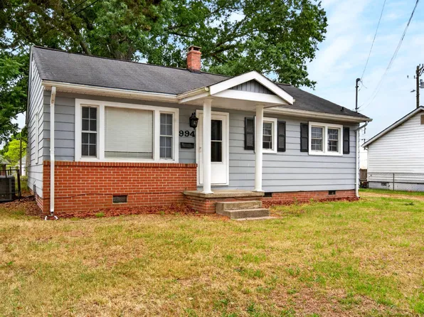 994 Maple St, Henderson, NC 27536