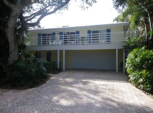 1995 W Barefoot Pl, Vero Beach, FL 32963