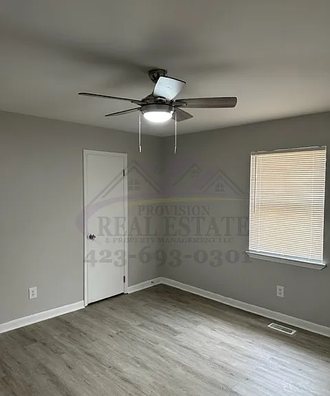 2 bed, 1.5 bath, $1,095 — Photo 13