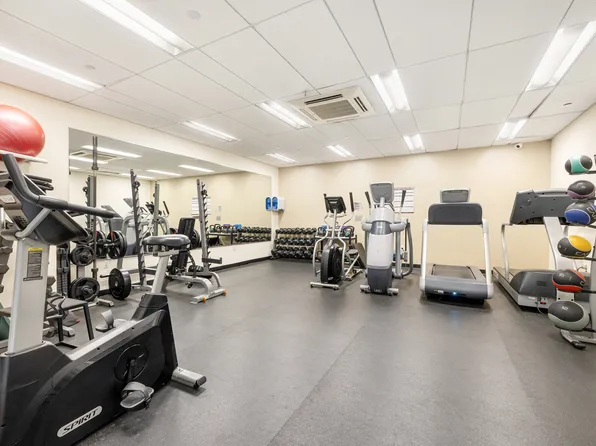 130 Bradhurst Avenue image 8 of 10