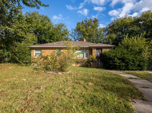 7524 West Medford AVENUE, Milwaukee, WI 53218