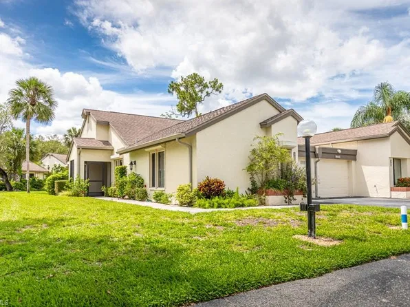 1702 Bent Tree Cir, Fort Myers, FL 33907