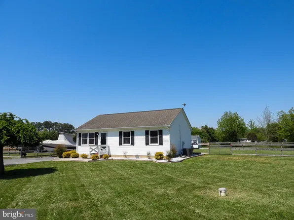 25720 Burrsville Rd, Denton, MD 21629
