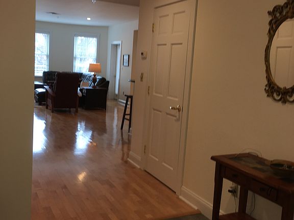 8'6"x 7'6" slate foyer
