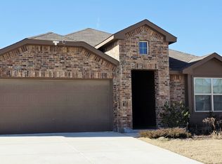 9463 Firedog Dr, Fort Worth, TX 76131