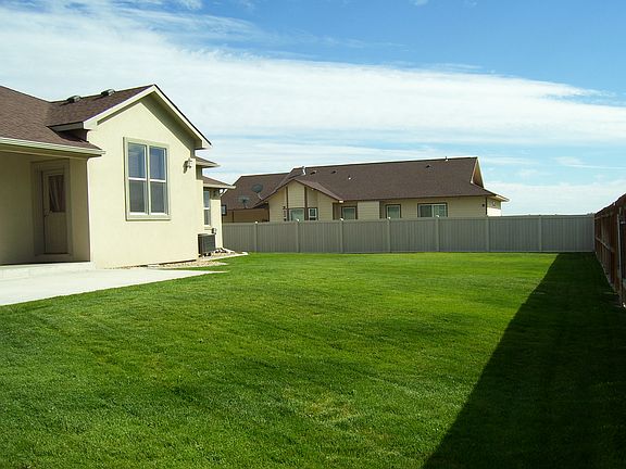 4th image of 630 S 19th Ave