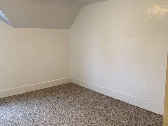 3rd image of 1703 Park Ave