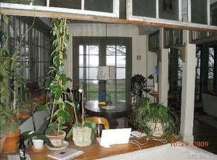 13459 Oregon Rd, Cutchogue, NY 11935