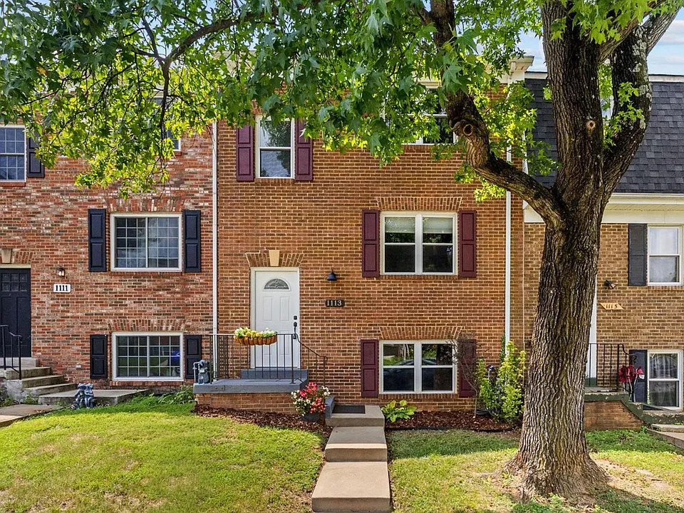 1113 Thomas Jefferson Pl
