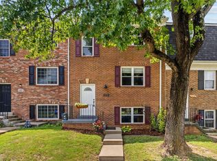 1113 Thomas Jefferson Pl, Fredericksburg, VA 22405