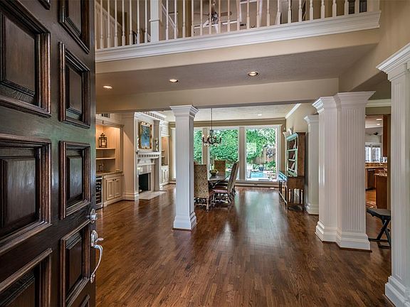 4th image of 2207 Villa Rose Dr