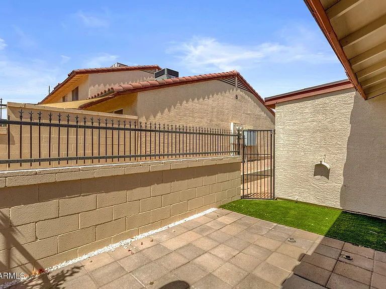 6454 E University Dr #7 — Photo 23