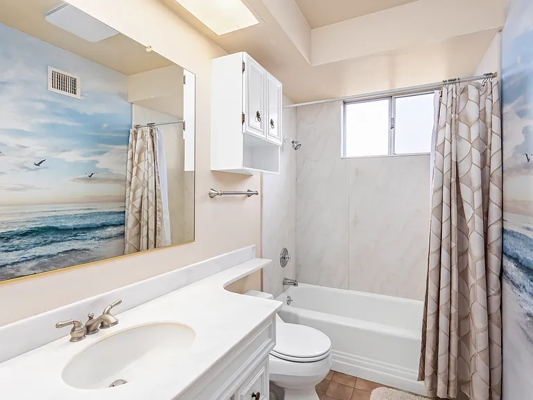 6221 Marlborough Dr — Photo 14
