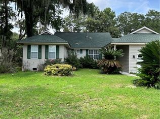618 Whippoorwill Rd, Savannah, GA 31410