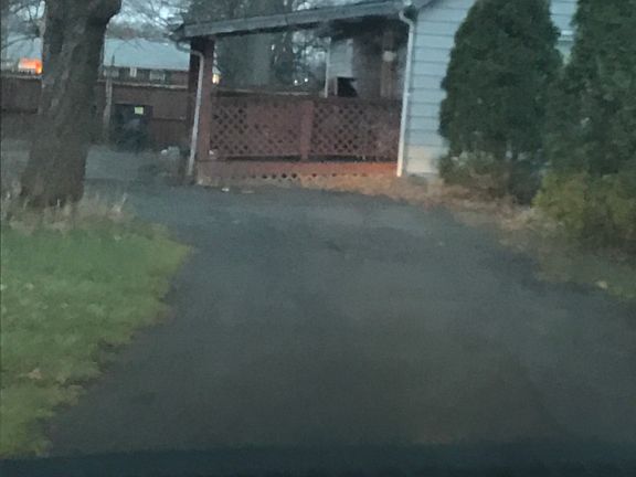 4th image of 5415 Hereford St