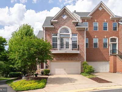 1925 Logan Manor Dr, Reston, VA, 20190