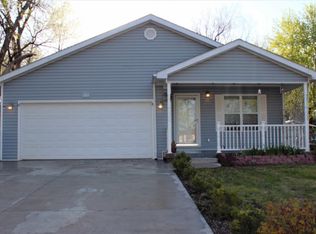 1304 N Eisenhower Dr, Junction City, KS 66441