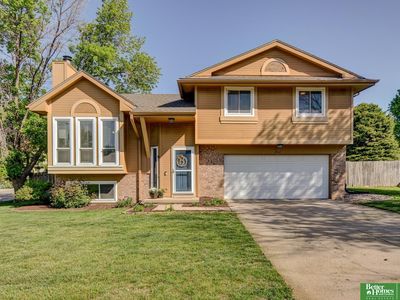 2412 Corn Dr, Papillion, NE, 68046