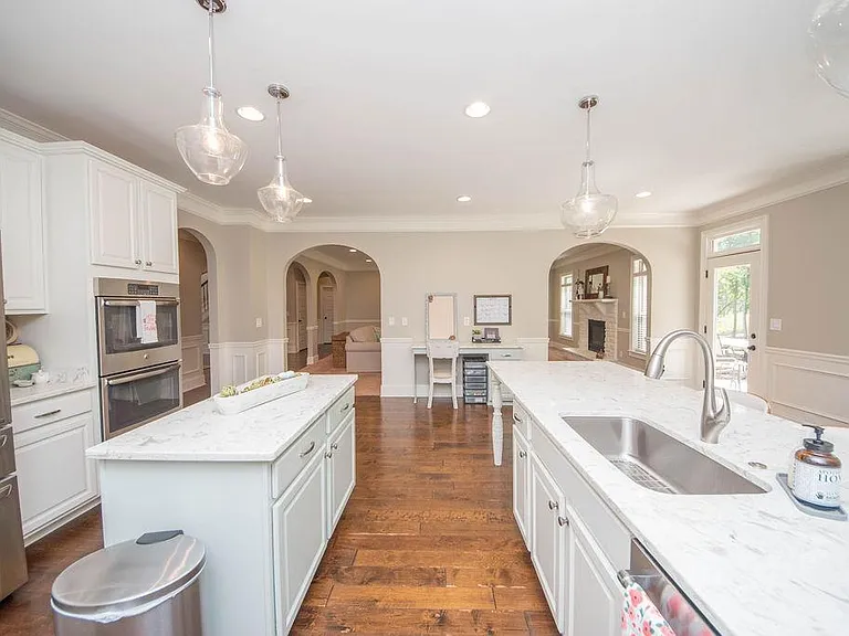 270 Savannah Dr — Photo 6