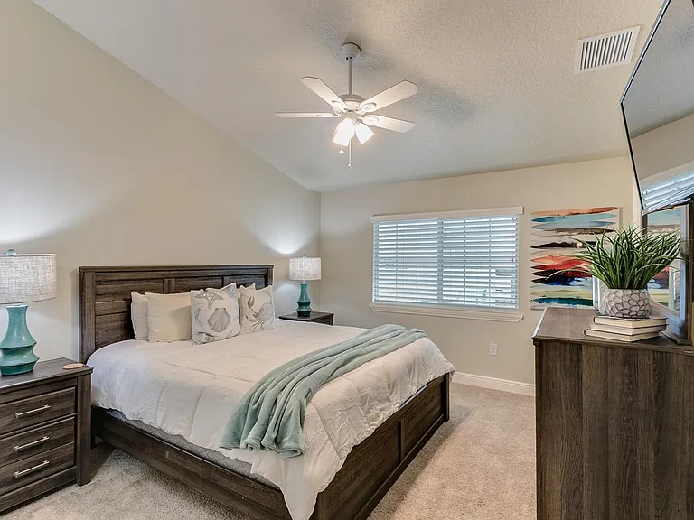 211 Ivory Coral Ln — Photo 6