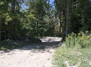 86 Millbury Rd, Oxford, MA 01540