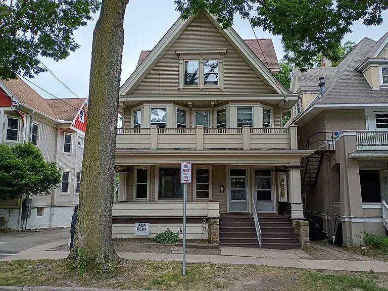 935 Spaight St #1 — Photo 1
