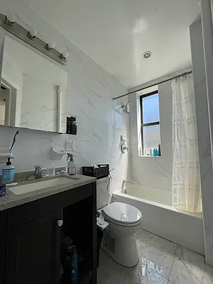 Rented by Oxford Property Group | media 26
