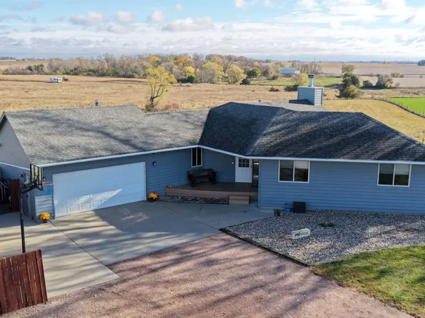 25218 482nd Ave, Garretson, SD 57030