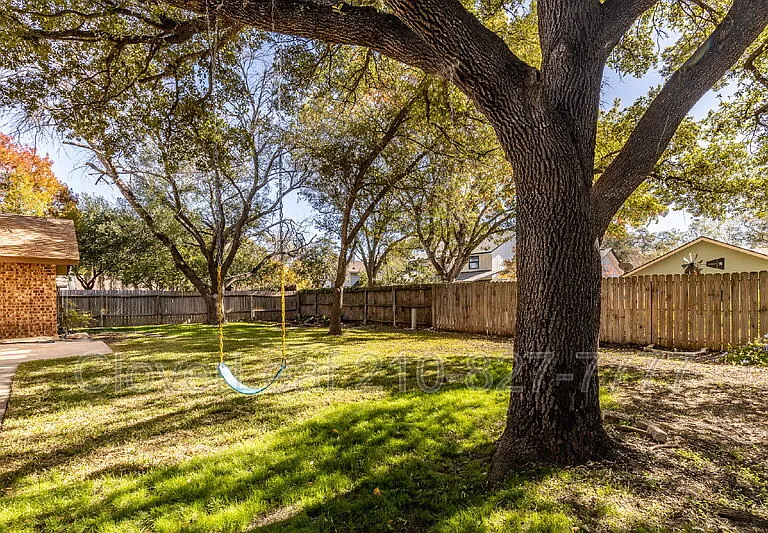 7510 Louisa Allen Ct — Photo 45