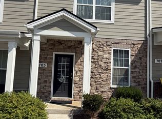 705 Dallas Dr, Columbia, TN 38401