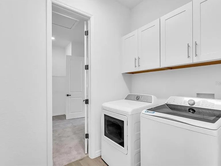 5522 Lightning Whelk Ln — Photo 16